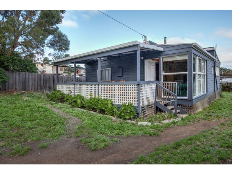 17 Erica Road, Primrose Sands TAS 7173