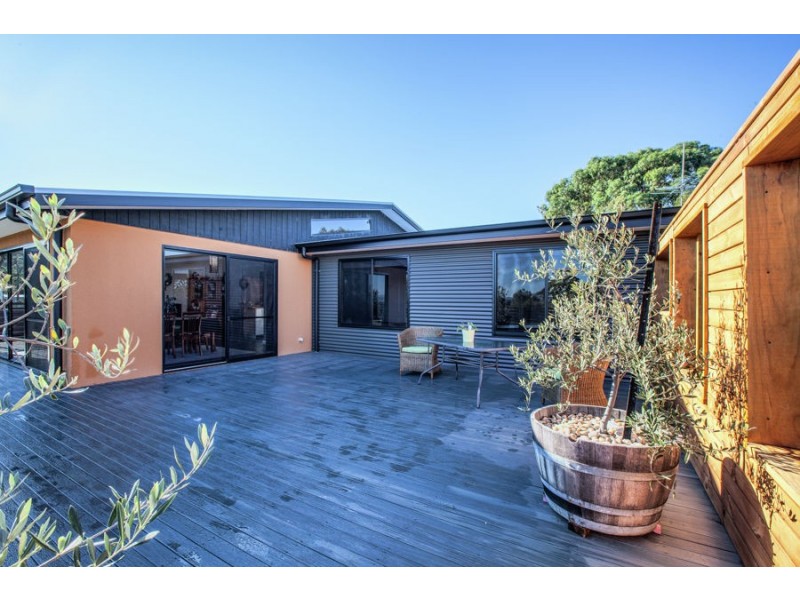 3 Riviera Drive, Carlton TAS 7173