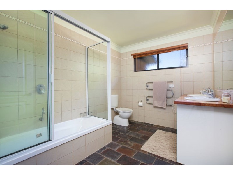 3 Riviera Drive, Carlton TAS 7173