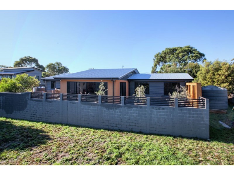 3 Riviera Drive, Carlton TAS 7173