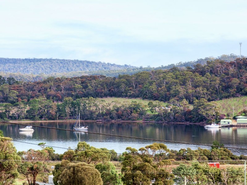 9 Eagle View Road, Nubeena TAS 7184