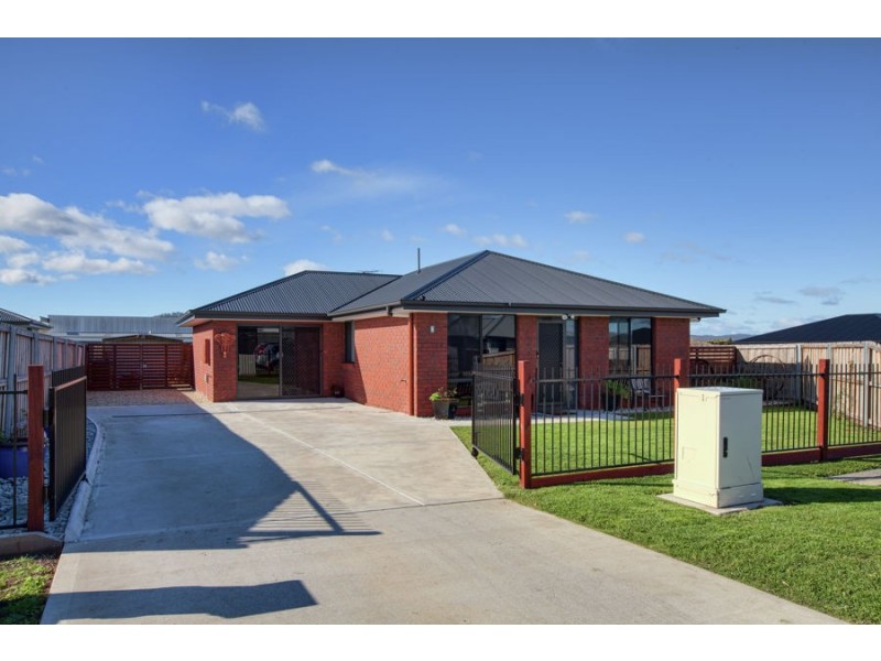 8 Whitelea Court, Sorell TAS 7172