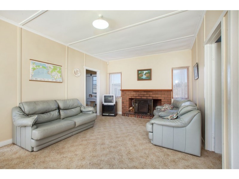 7 Second Avenue, Dodges Ferry TAS 7173