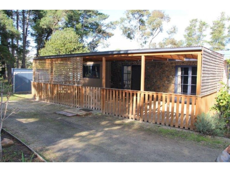 42 Tiger Head Road, Dodges Ferry TAS 7173