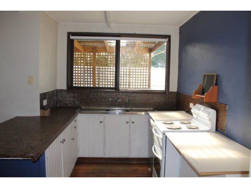 42 Tiger Head Road, Dodges Ferry TAS 7173