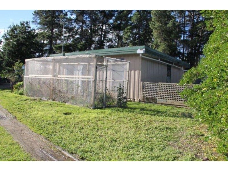 42 Tiger Head Road, Dodges Ferry TAS 7173
