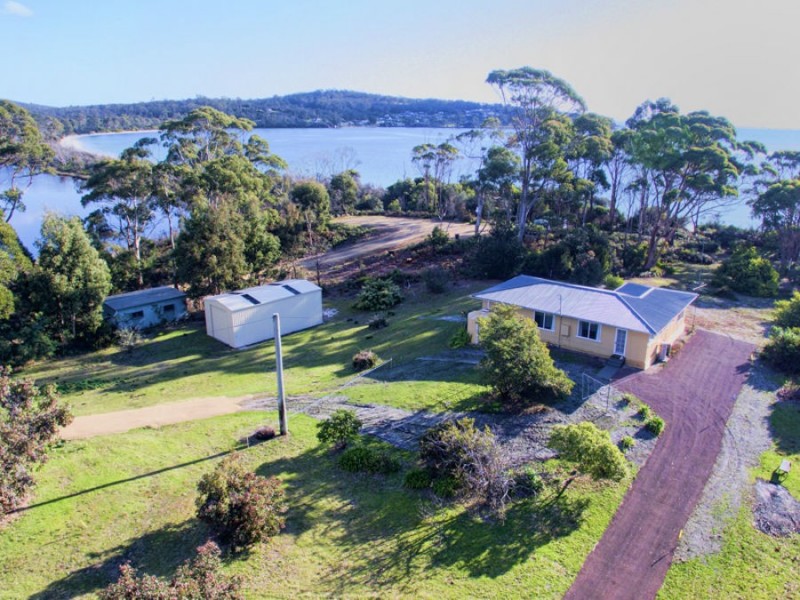 218 White Beach Road, White Beach TAS 7184