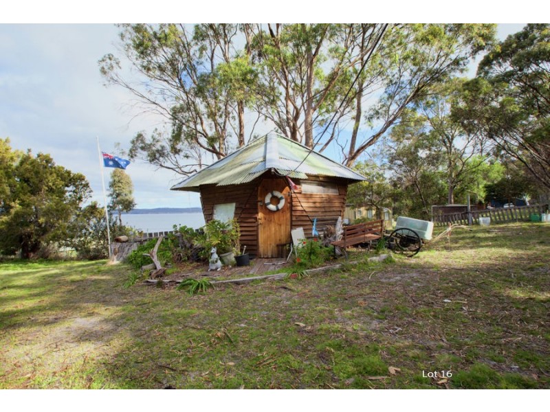16 Susans Bay Road, Primrose Sands TAS 7173