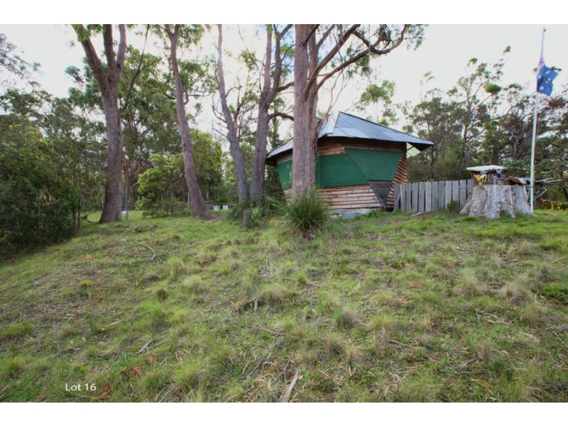 16 Susans Bay Road, Primrose Sands TAS 7173