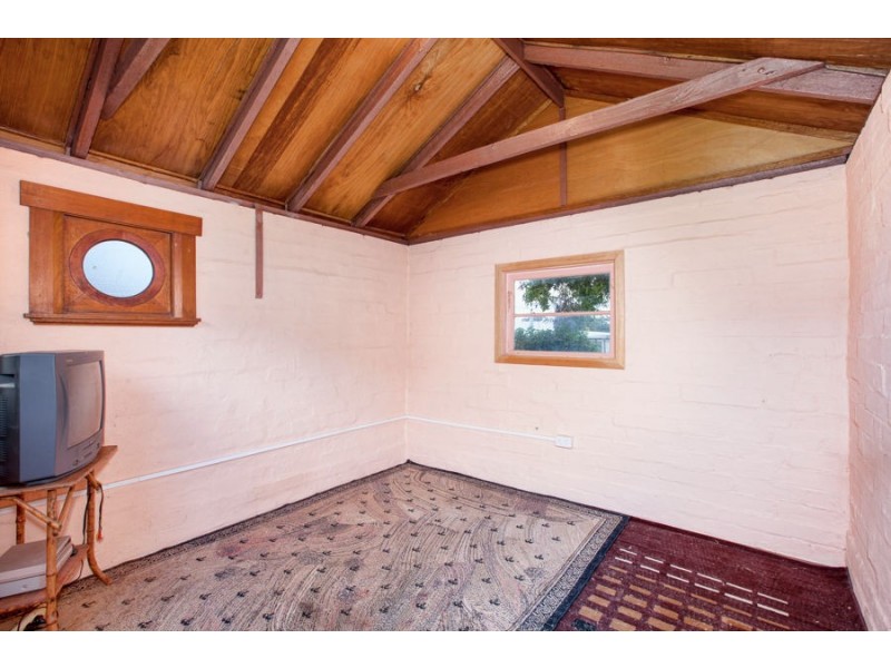 10 Junction Street, Dodges Ferry TAS 7173