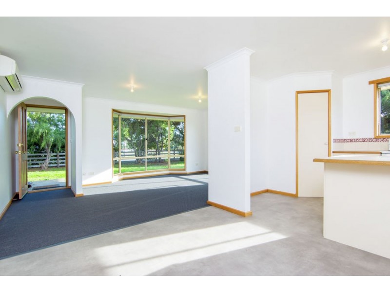 2 Riviera Drive, Carlton TAS 7173