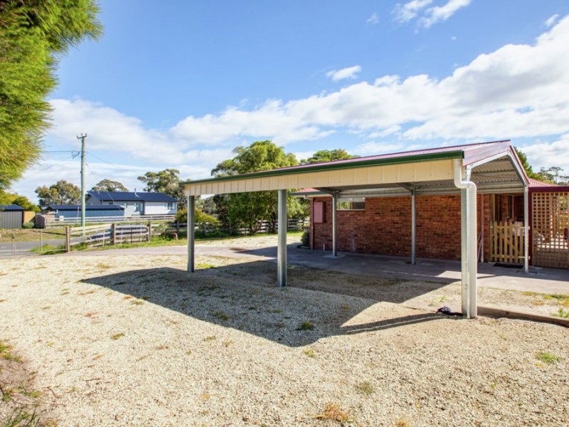 2 Riviera Drive, Carlton TAS 7173