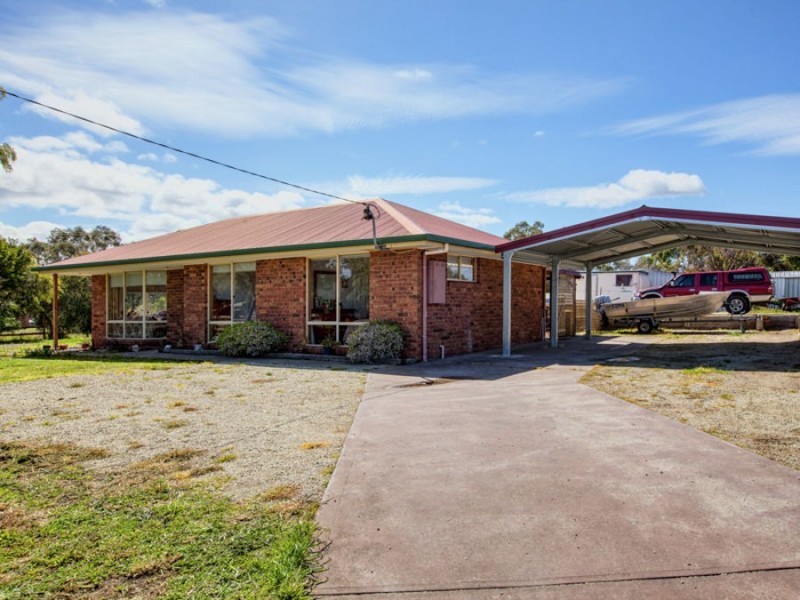 2 Riviera Drive, Carlton TAS 7173