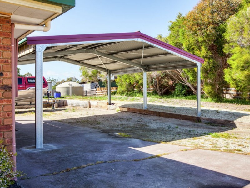 2 Riviera Drive, Carlton TAS 7173