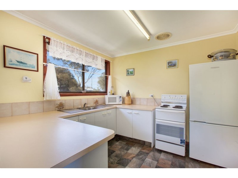 19 Rowan Avenue, Primrose Sands TAS 7173