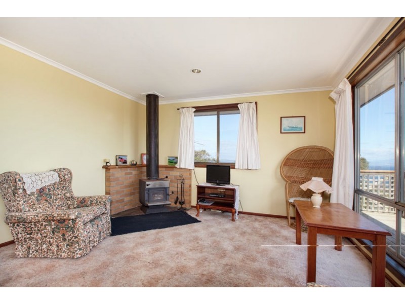 19 Rowan Avenue, Primrose Sands TAS 7173