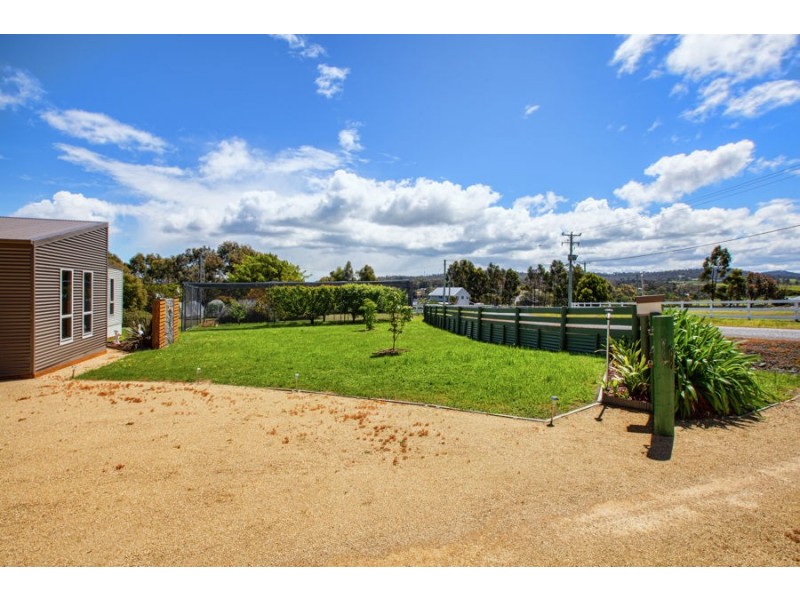 10 Colleen Crescent, Primrose Sands TAS 7173