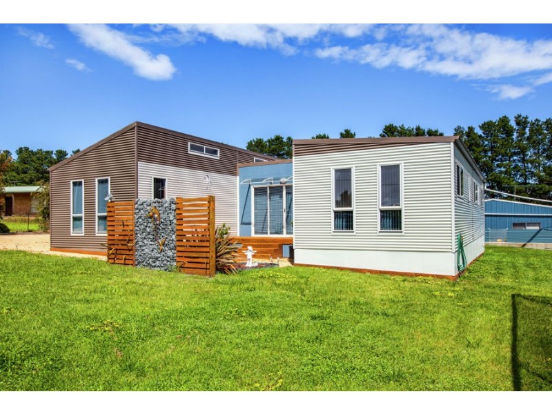 10 Colleen Crescent, Primrose Sands TAS 7173
