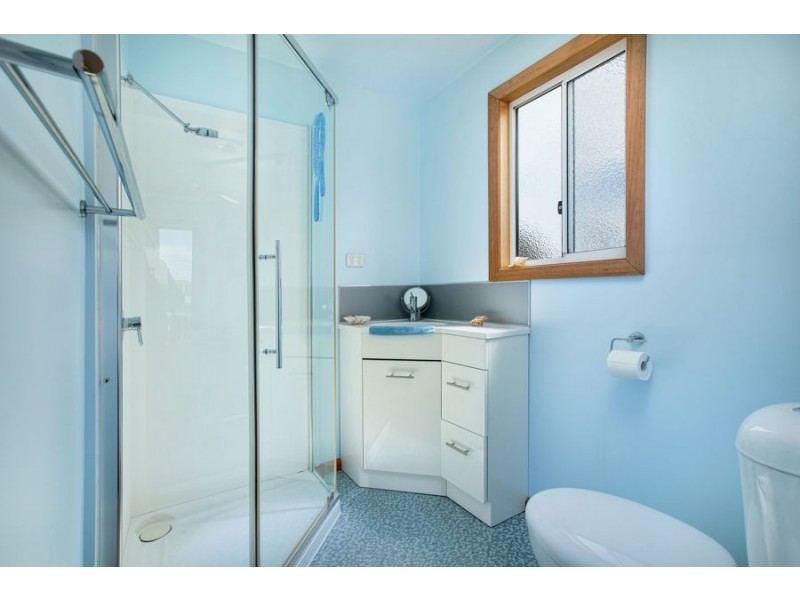 10 Colleen Crescent, Primrose Sands TAS 7173