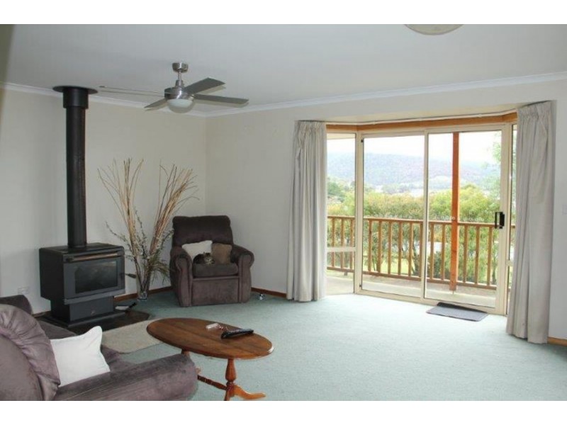 8 Peace Street, Nubeena TAS 7184