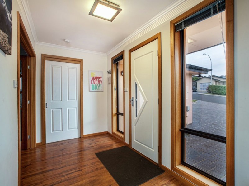 9 Paige Court, Warrane TAS 7018