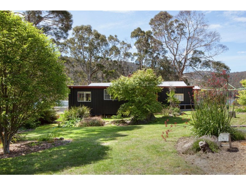 5287 Arthur Highway, Eaglehawk Neck TAS 7179