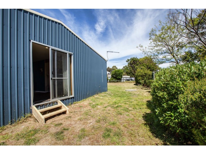 17 Olive Place, White Beach TAS 7184