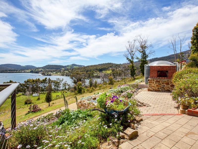 91 White Beach Road, White Beach TAS 7184