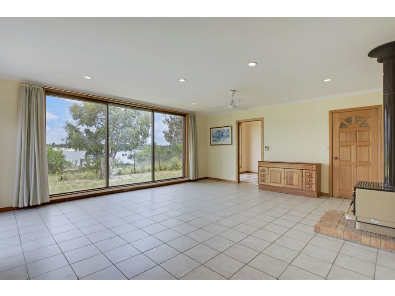 235 Lewisham Scenic Drive, Lewisham TAS 7173