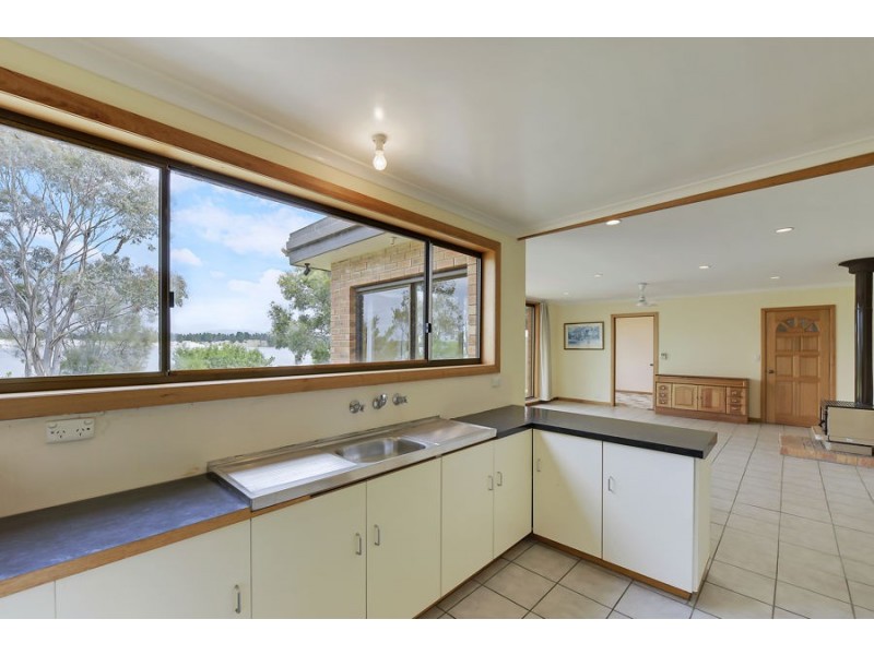 235 Lewisham Scenic Drive, Lewisham TAS 7173