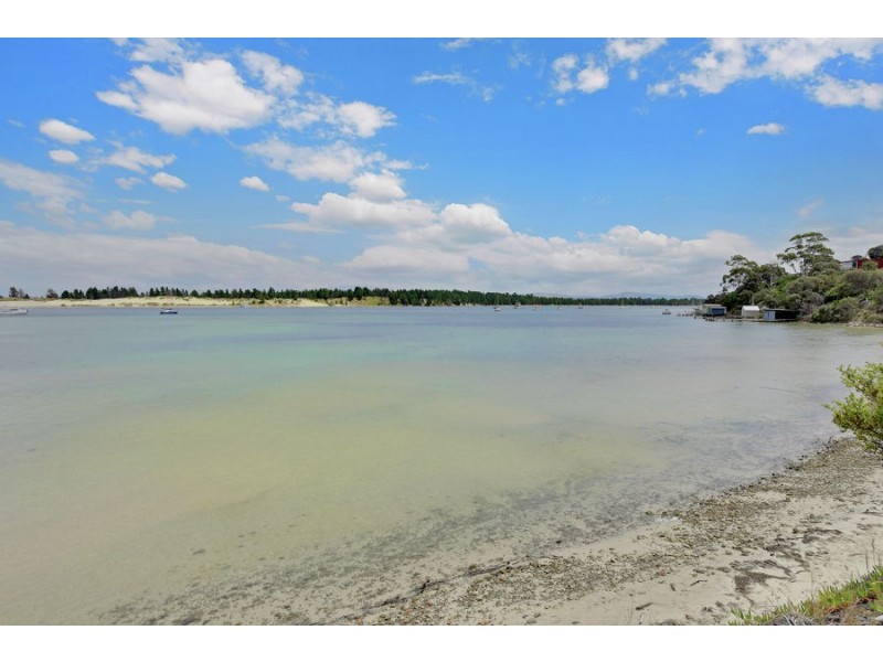 235 Lewisham Scenic Drive, Lewisham TAS 7173