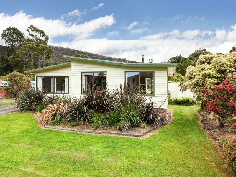 122 Old Jetty Road, Eaglehawk Neck TAS 7179