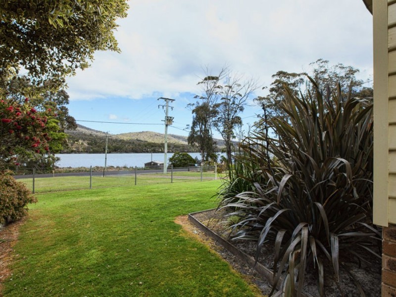 122 Old Jetty Road, Eaglehawk Neck TAS 7179
