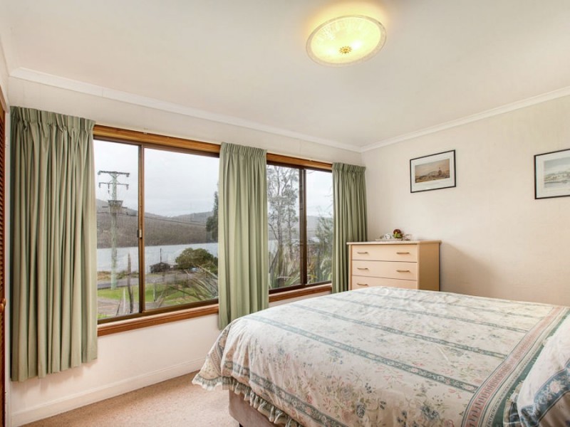 122 Old Jetty Road, Eaglehawk Neck TAS 7179