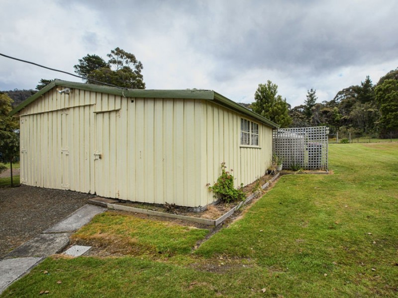 122 Old Jetty Road, Eaglehawk Neck TAS 7179