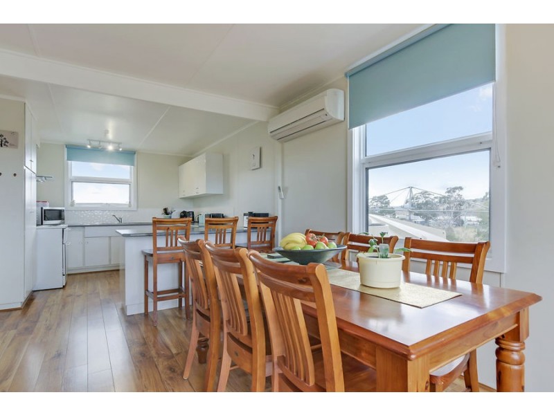 11 Clark Street, Dunalley TAS 7177