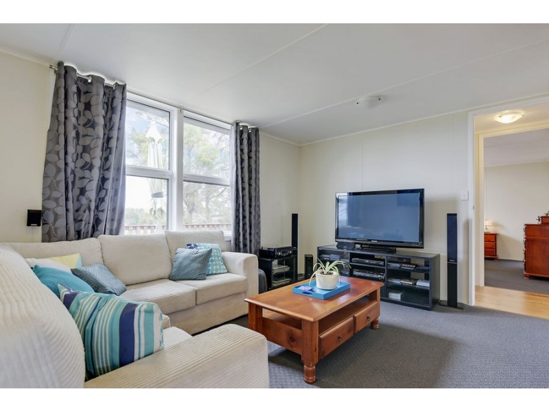 11 Clark Street, Dunalley TAS 7177