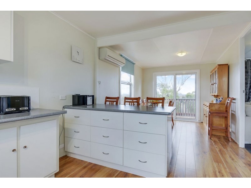 11 Clark Street, Dunalley TAS 7177