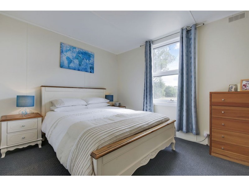11 Clark Street, Dunalley TAS 7177