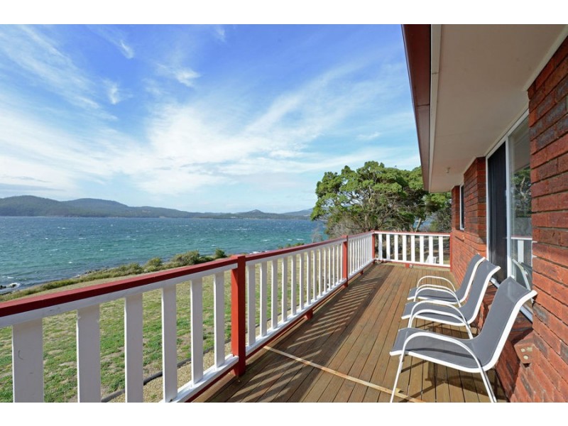 570 White Beach Road, White Beach TAS 7184
