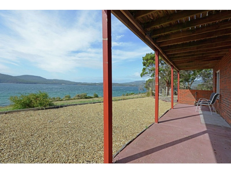 570 White Beach Road, White Beach TAS 7184