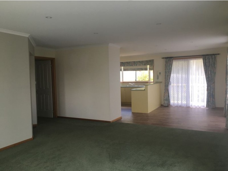 9 Antonio Court, Kingston TAS 7050