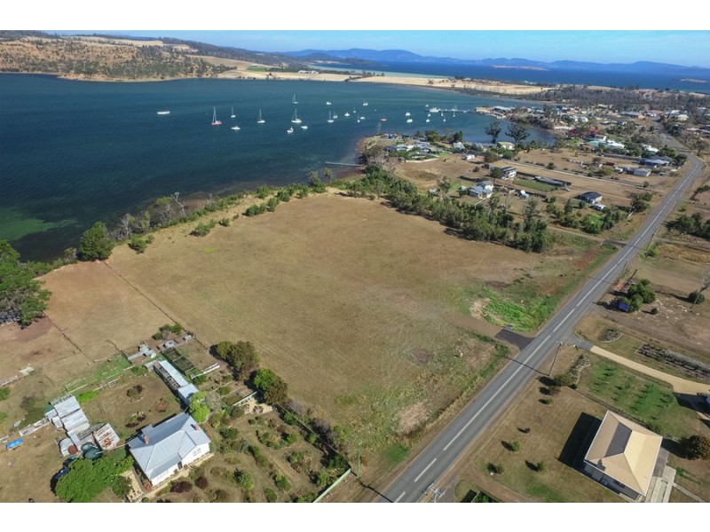 49-67 Arthur Highway, Dunalley TAS 7177