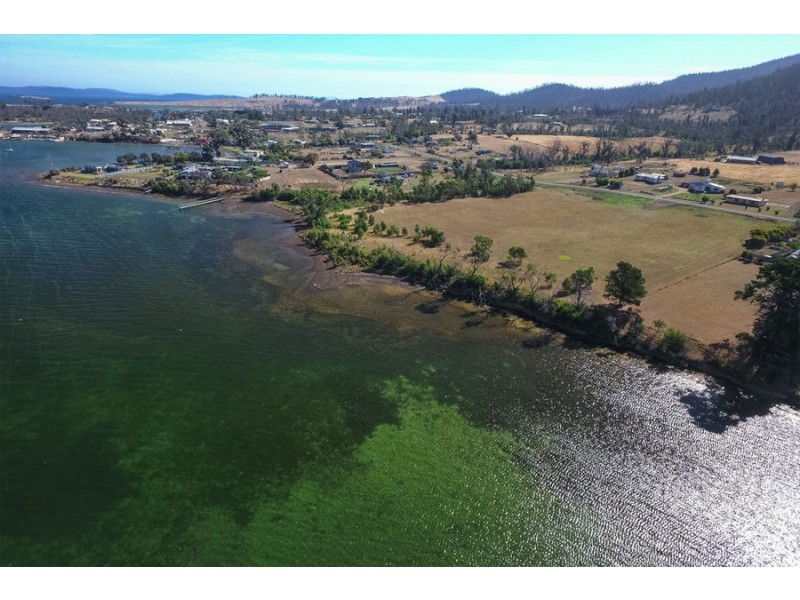 49-67 Arthur Highway, Dunalley TAS 7177