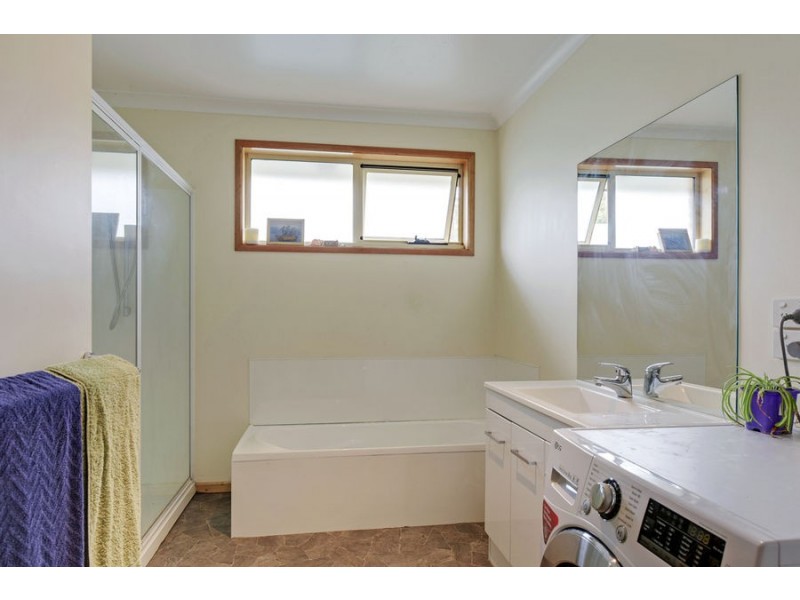 121 Sommers Bay Road, Murdunna TAS 7178