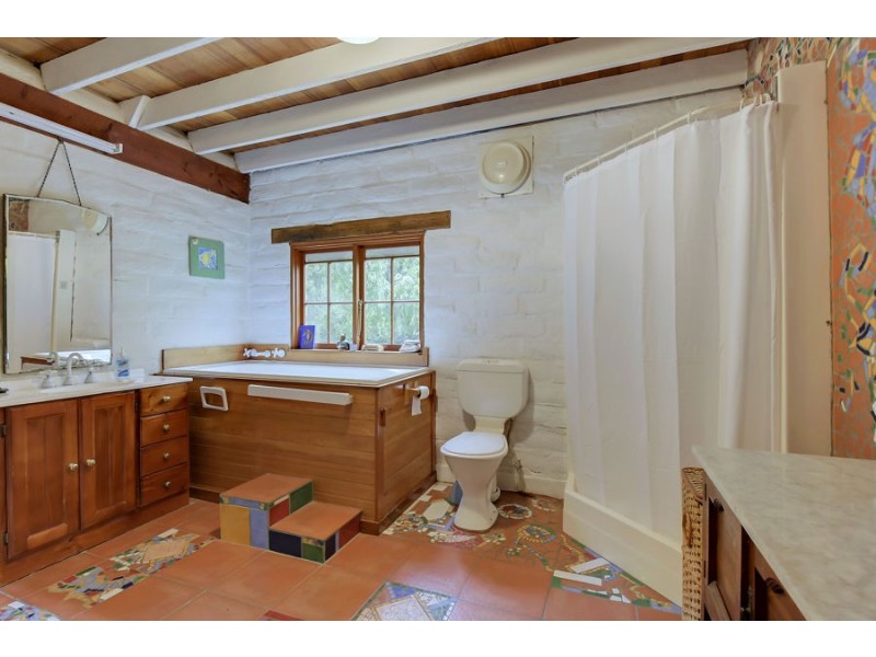 5629 Arthur Highway, Eaglehawk Neck TAS 7179