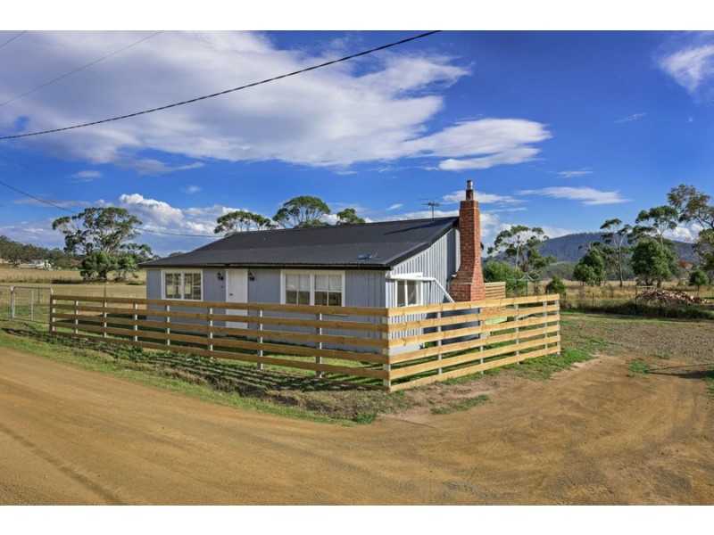 40 Woods Road, Kellevie TAS 7176