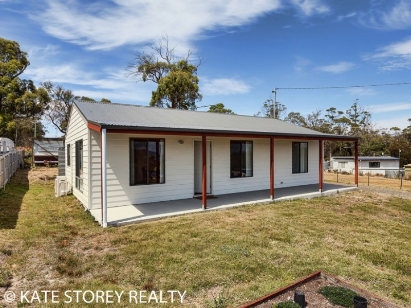 41 Skeggs Avenue, White Beach TAS 7184