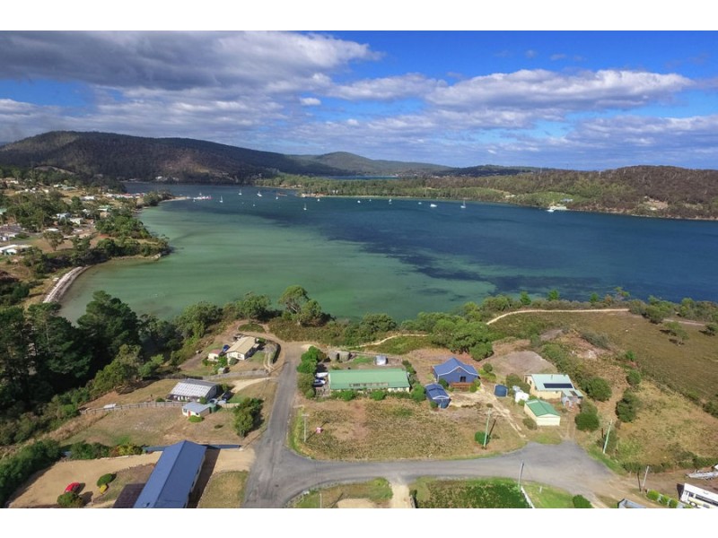 1 Berrys Court, Nubeena TAS 7184