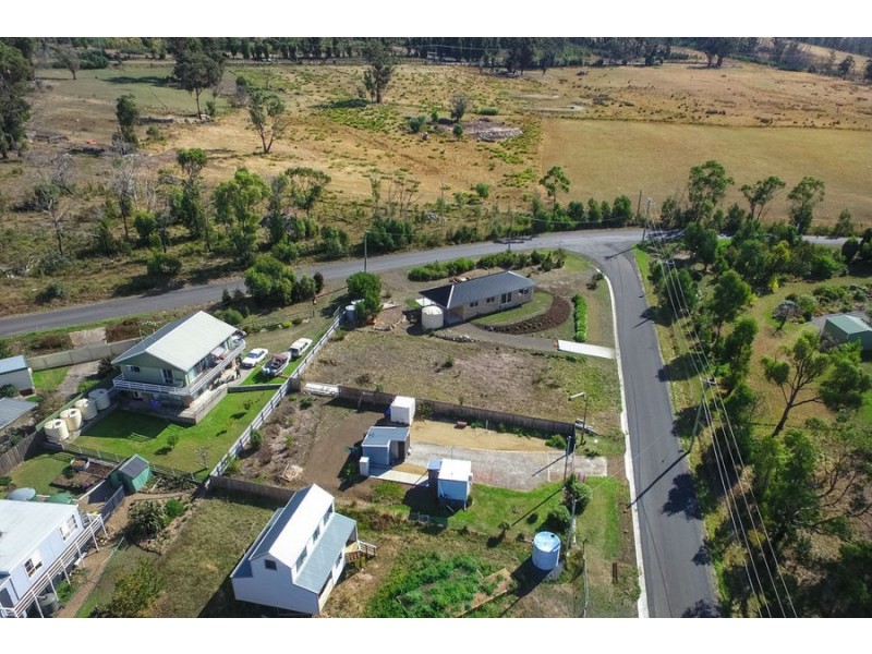 8 Boomer Jetty Road, Boomer Bay TAS 7177